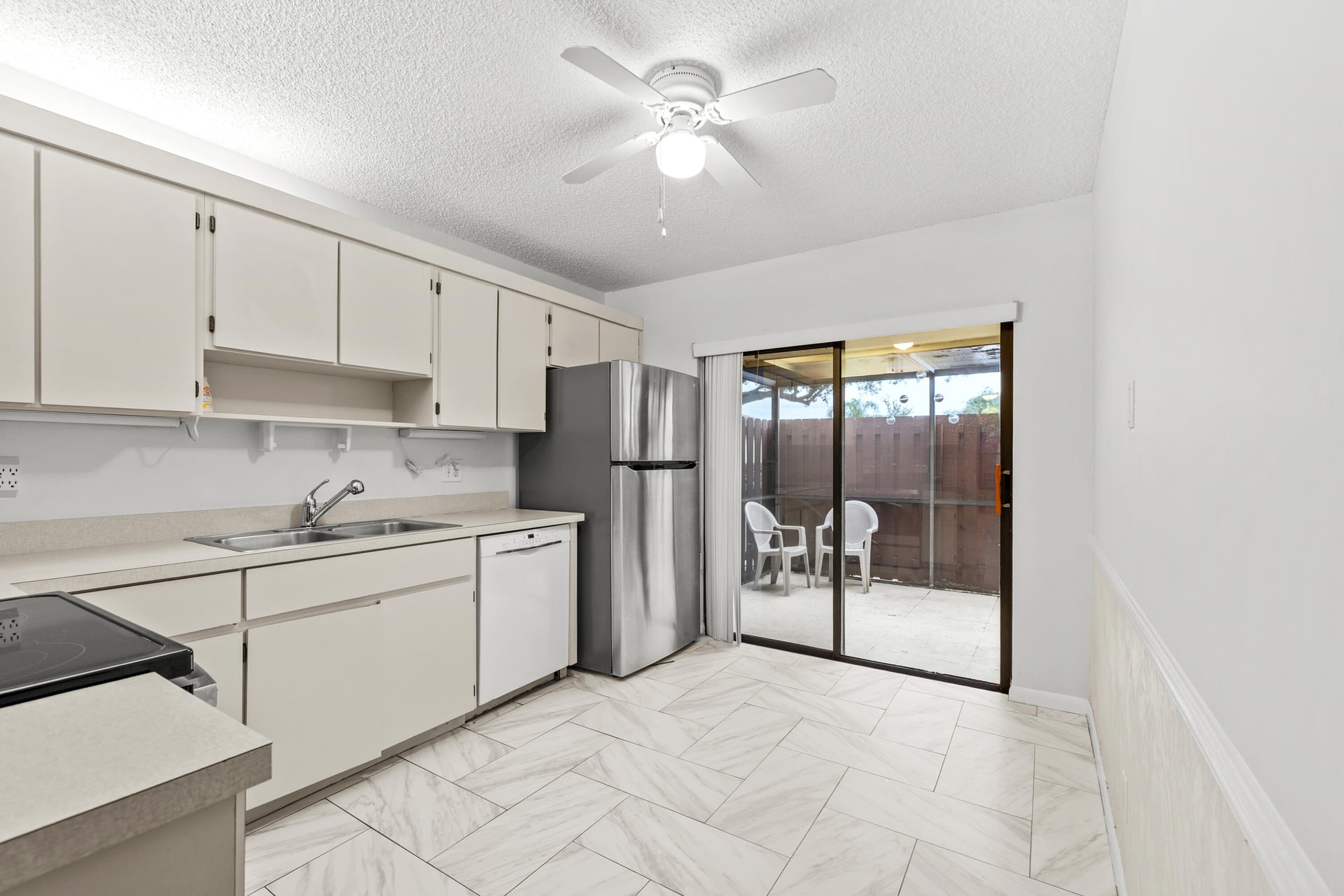  Residence photo 5