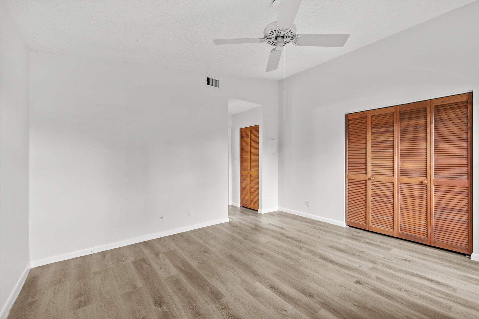  Residence photo 18