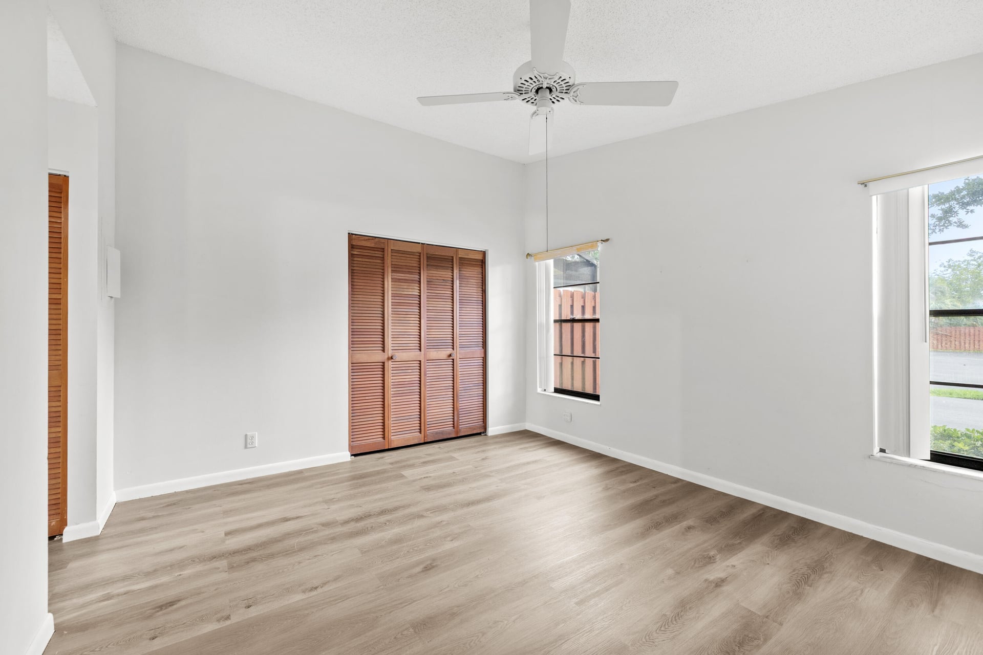  Residence photo 21