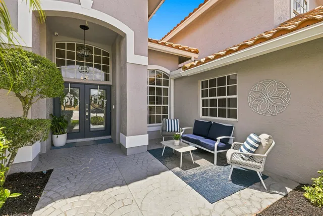  Residence photo 5