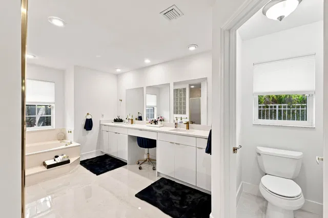  Residence photo 30