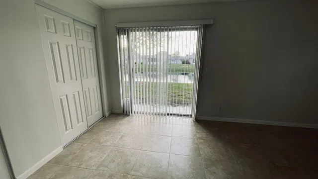 Unit 166 photo 14