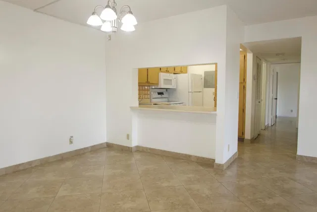  Unit D2 photo 13