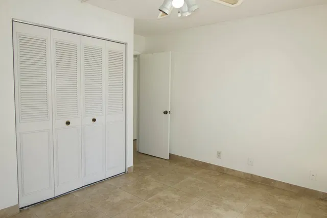  Unit D2 photo 32
