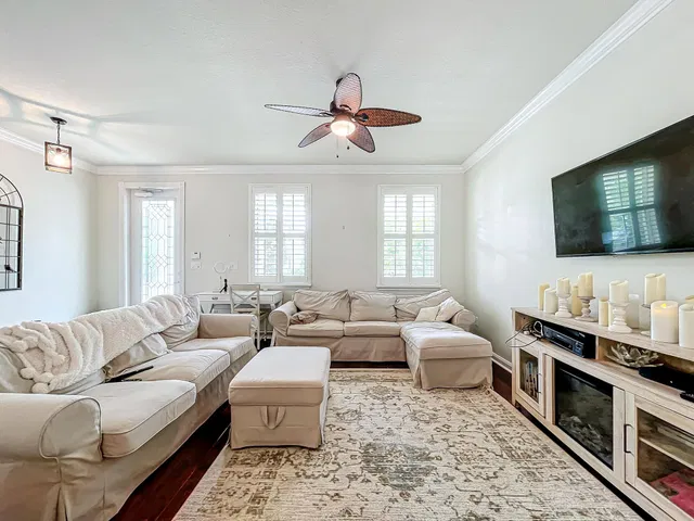 Mallory Creek Abacoa Residence photo 13