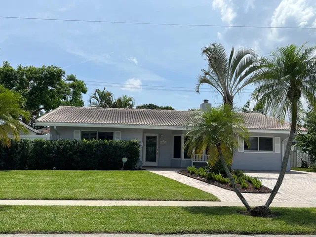 Residence photo 3