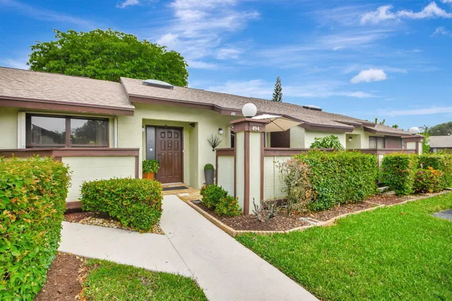 Residence photo 2