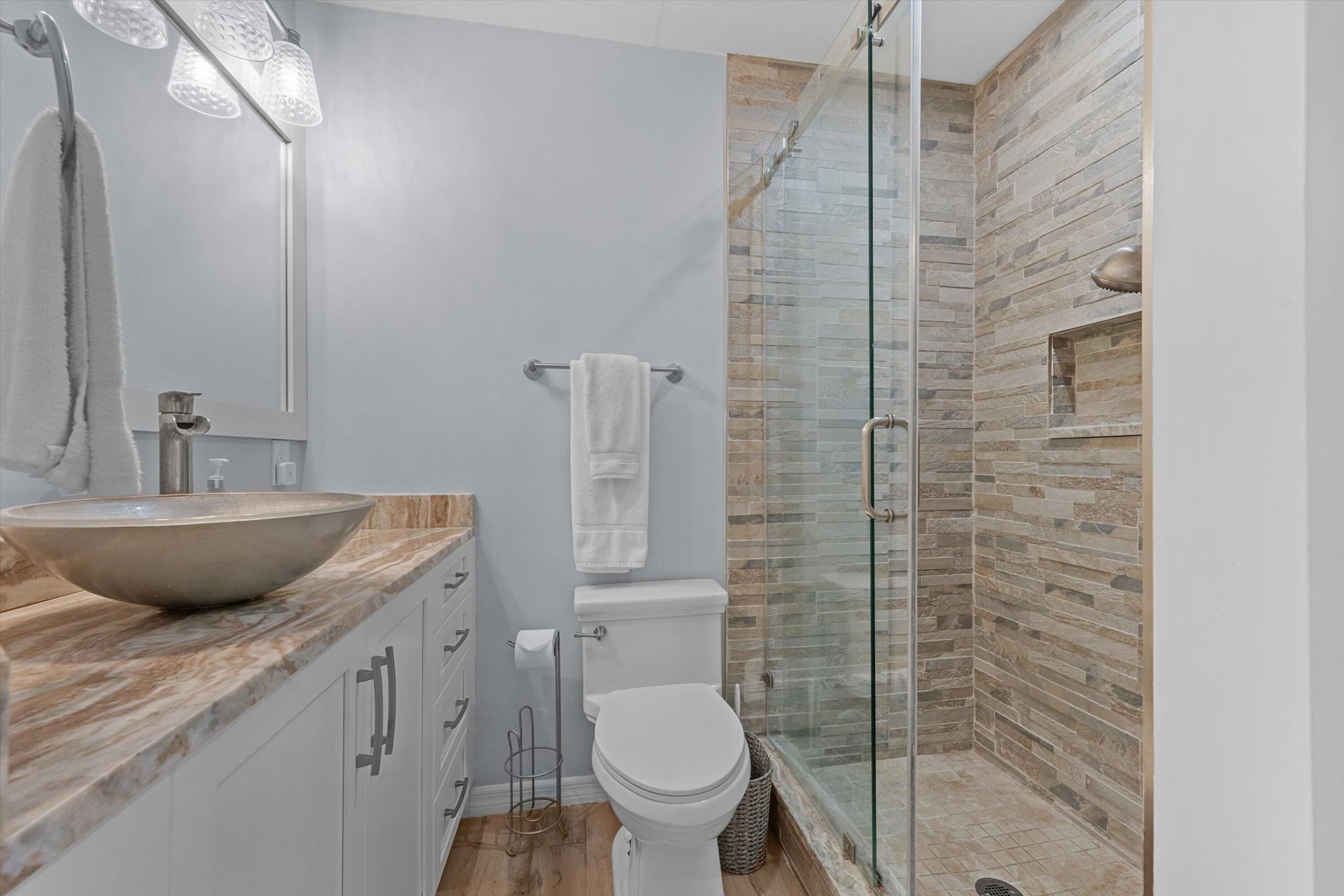  Residence photo 12