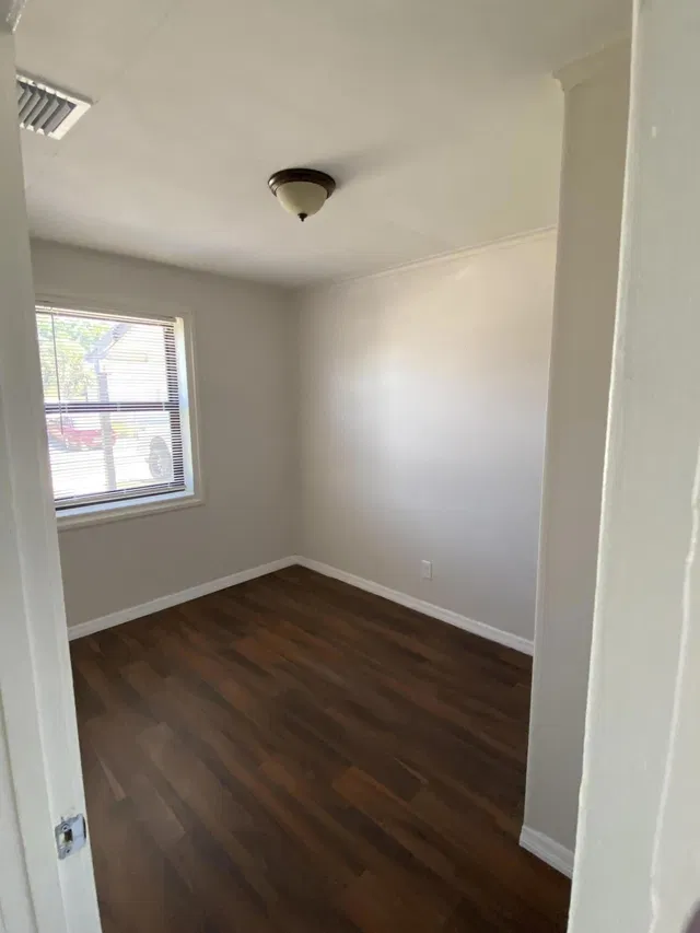 Residence photo 5