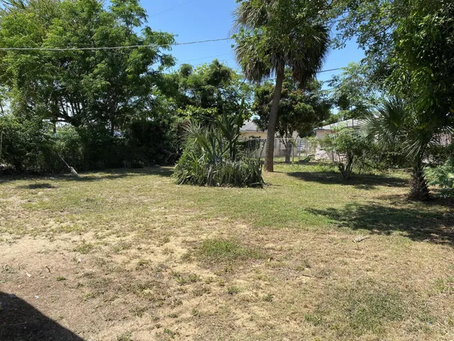Residence photo 10