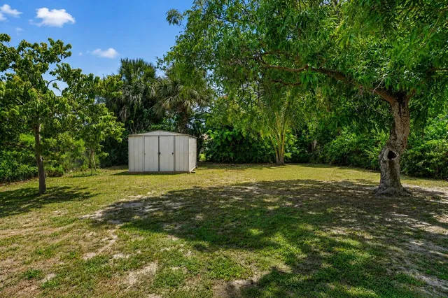  Residence photo 7