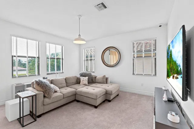 Hyder Agr Pud Residence photo 27