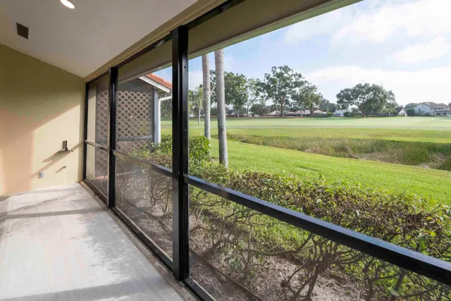 PGA National Palm Beach Gardens Residence photo 45