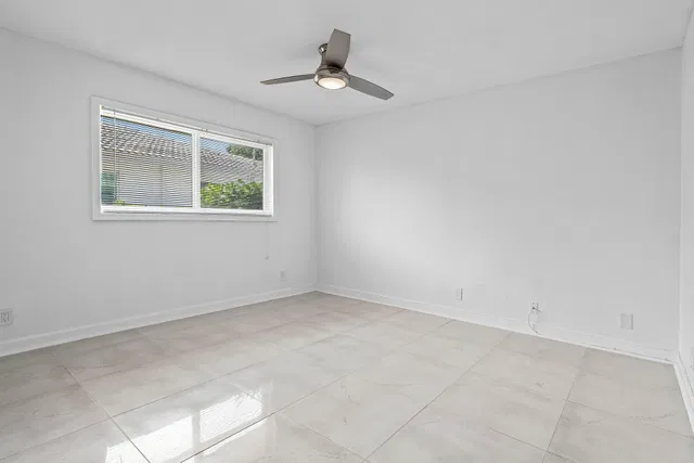 Residence photo 13