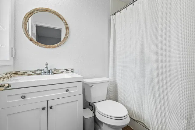 Residence photo 17