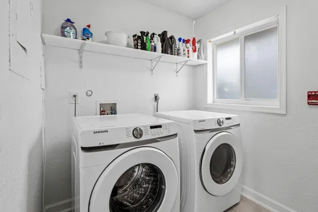 Residence photo 20