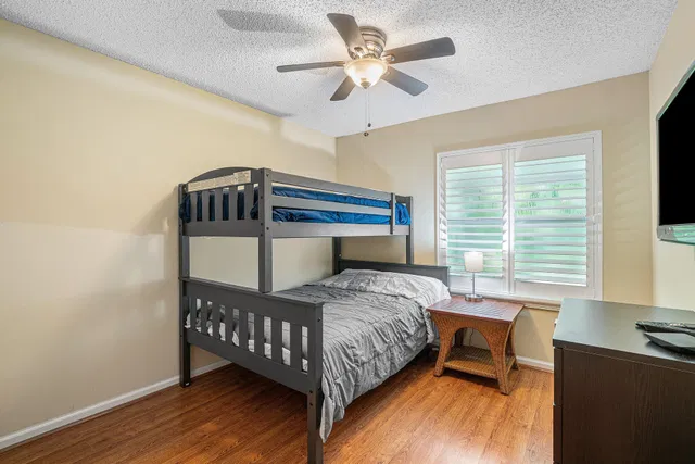  Residence photo 17