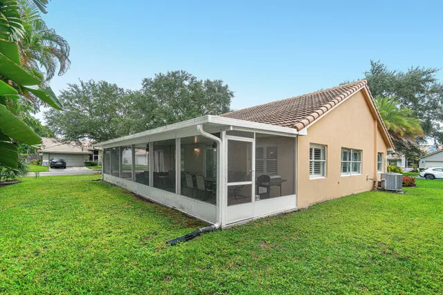  Residence photo 30