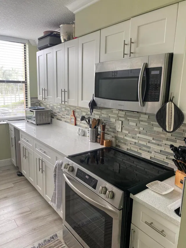  Unit 4311 photo 12