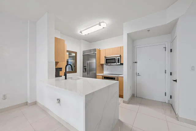 Cityplace South Tower Unit 1614 photo 10
