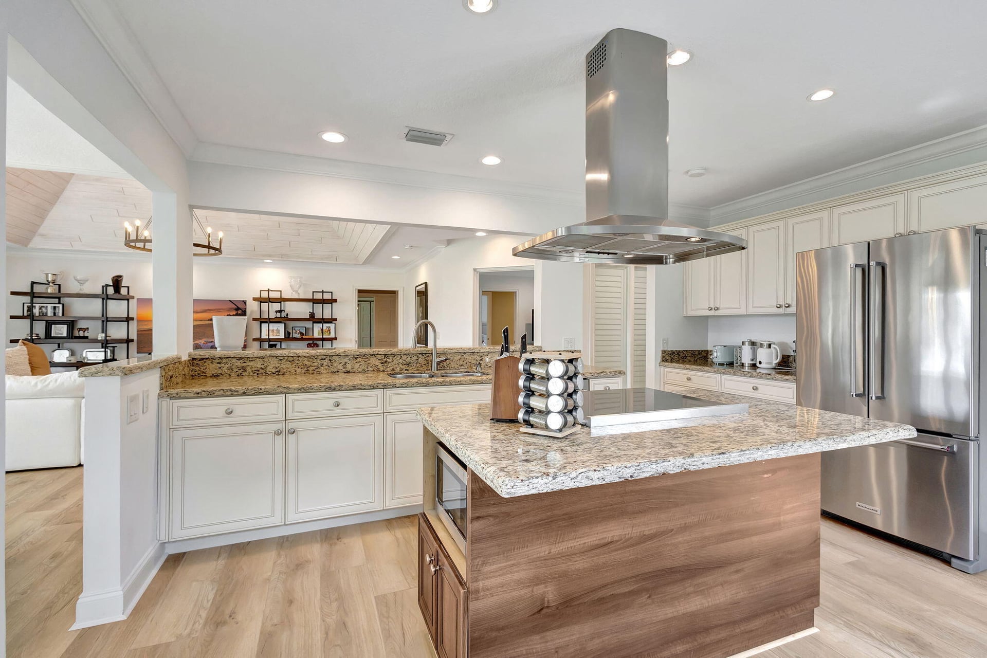 First Fairway Residence photo 23