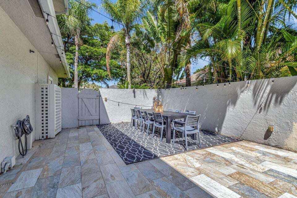 First Fairway Residence photo 52