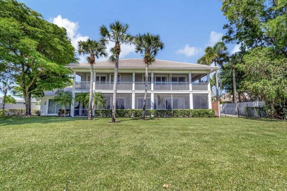 First Fairway Residence photo 62