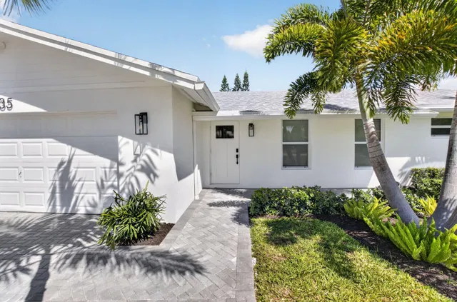 Residence photo 3