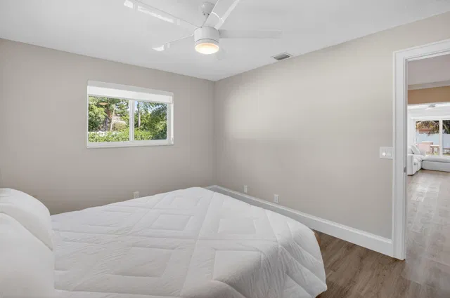 Residence photo 38