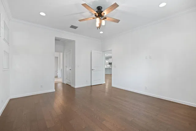 Residence photo 19