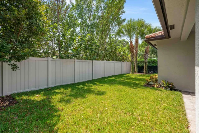 Residence photo 45