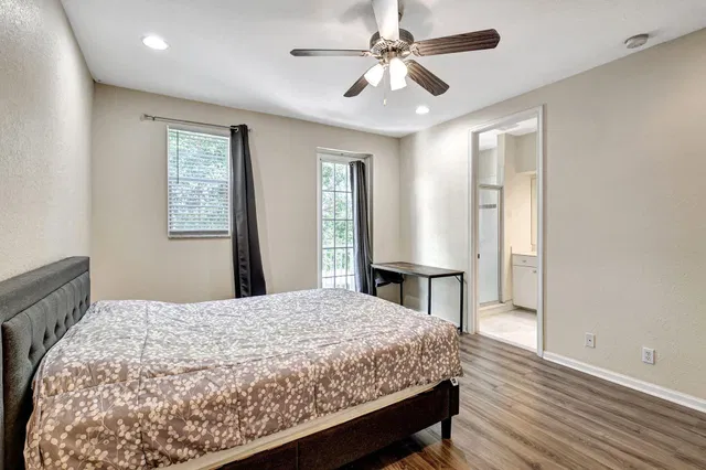 Residence photo 22
