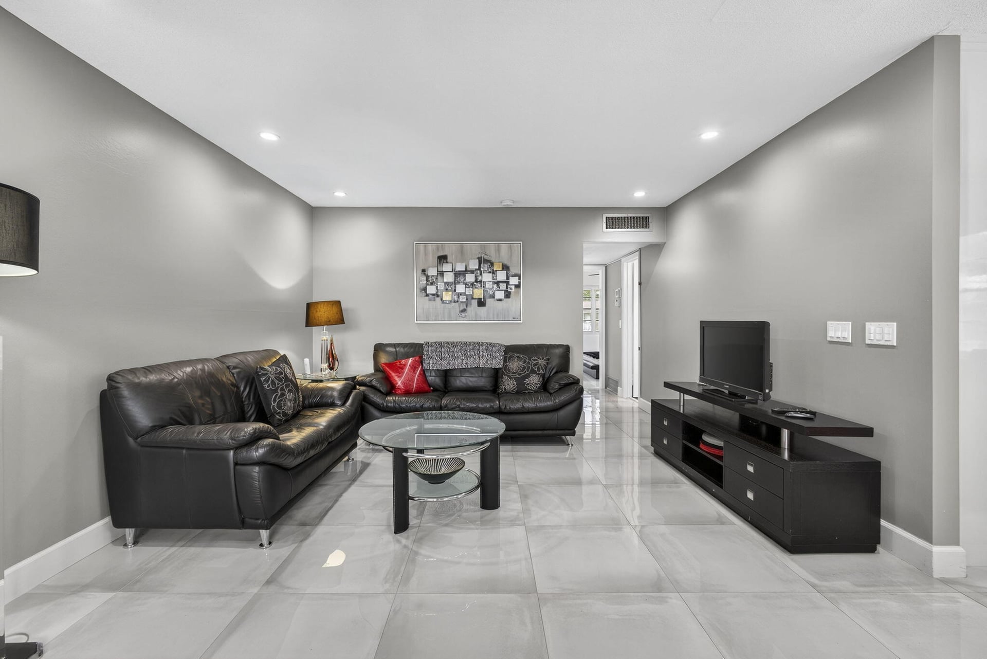 Residence photo 5