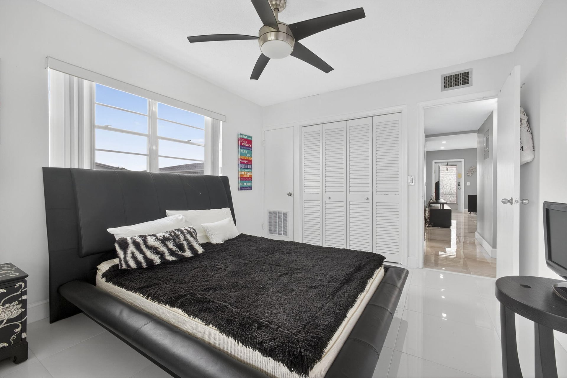Residence photo 15
