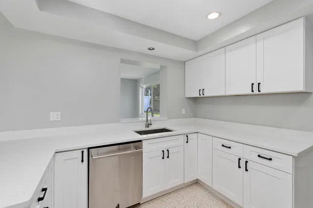 Rocky Point Residence photo 5