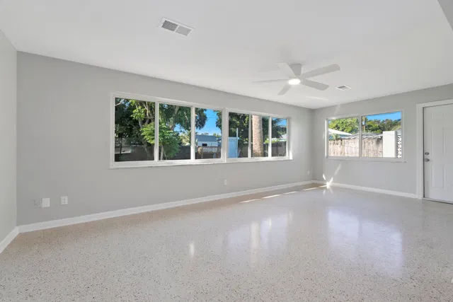 Rocky Point Residence photo 10