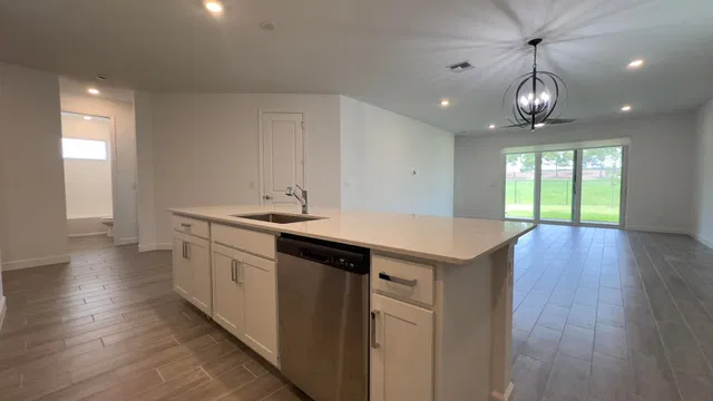  Residence photo 5