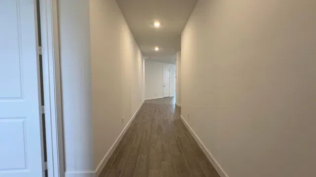  Residence photo 11