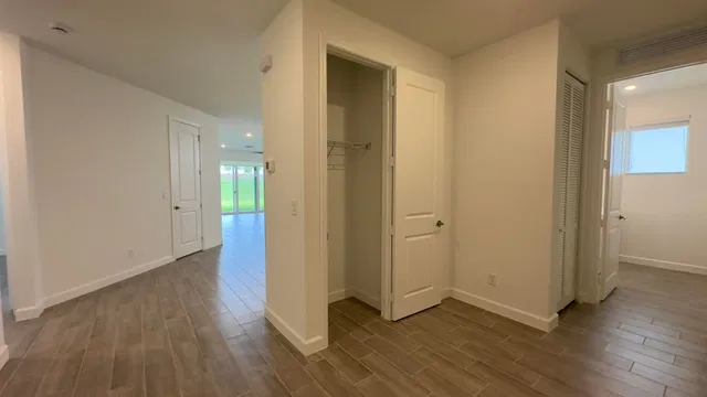  Residence photo 13