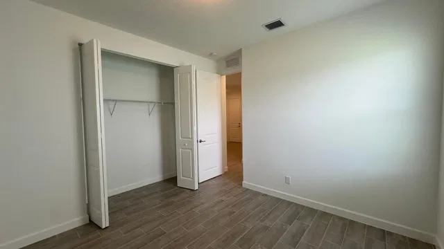  Residence photo 15