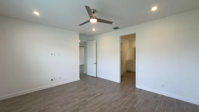  Residence photo 34