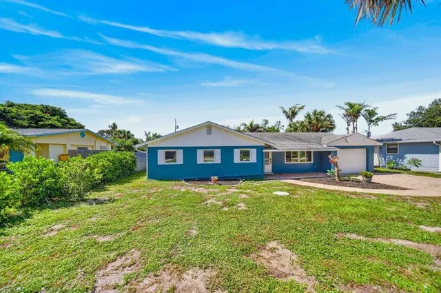 Residence photo 17