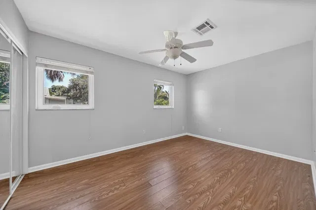 Residence photo 20
