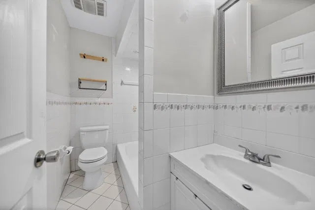 Residence photo 22