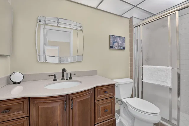  Unit 441 photo 22