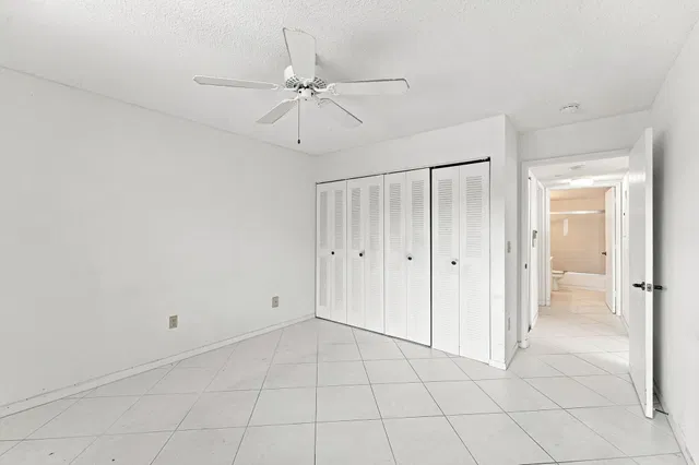 Unit 314 photo 6