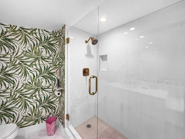 Tiara Singer Island Unit 20-G photo 15