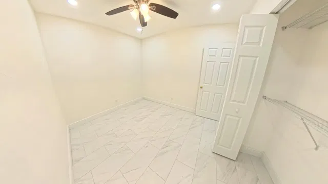 Residence photo 18