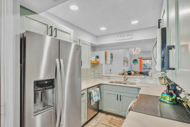  Unit 1626 photo 8