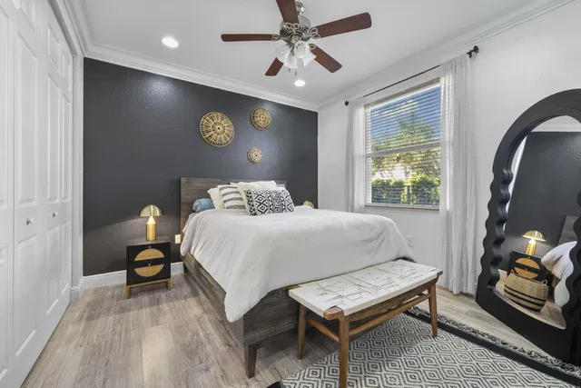 Residence photo 15